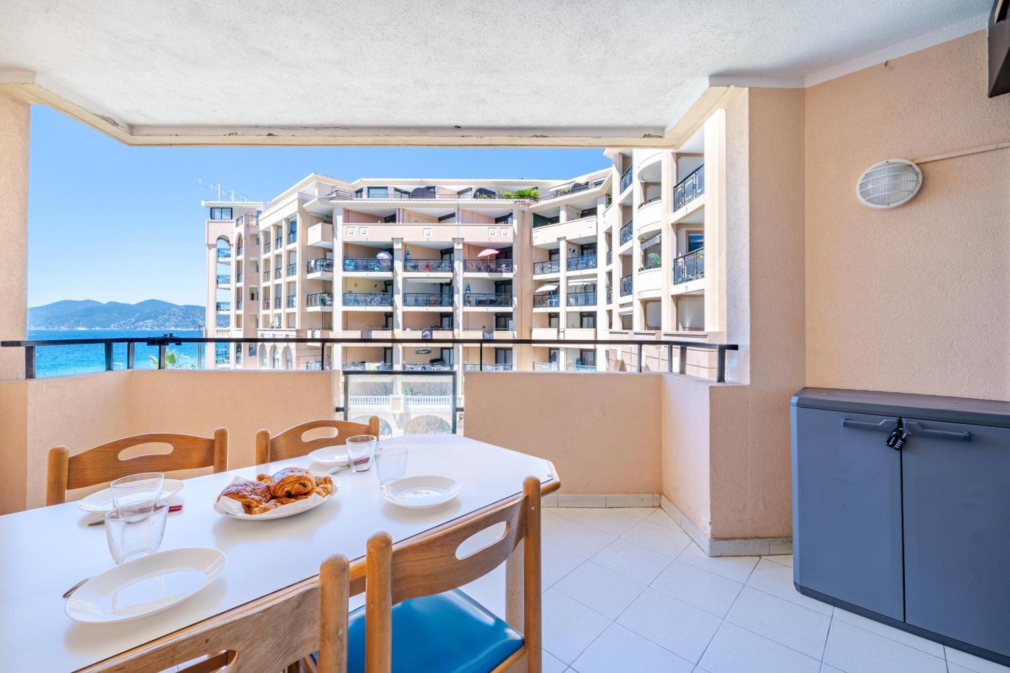 Residence La Palme D'Azur - Канни Екстер'єр фото